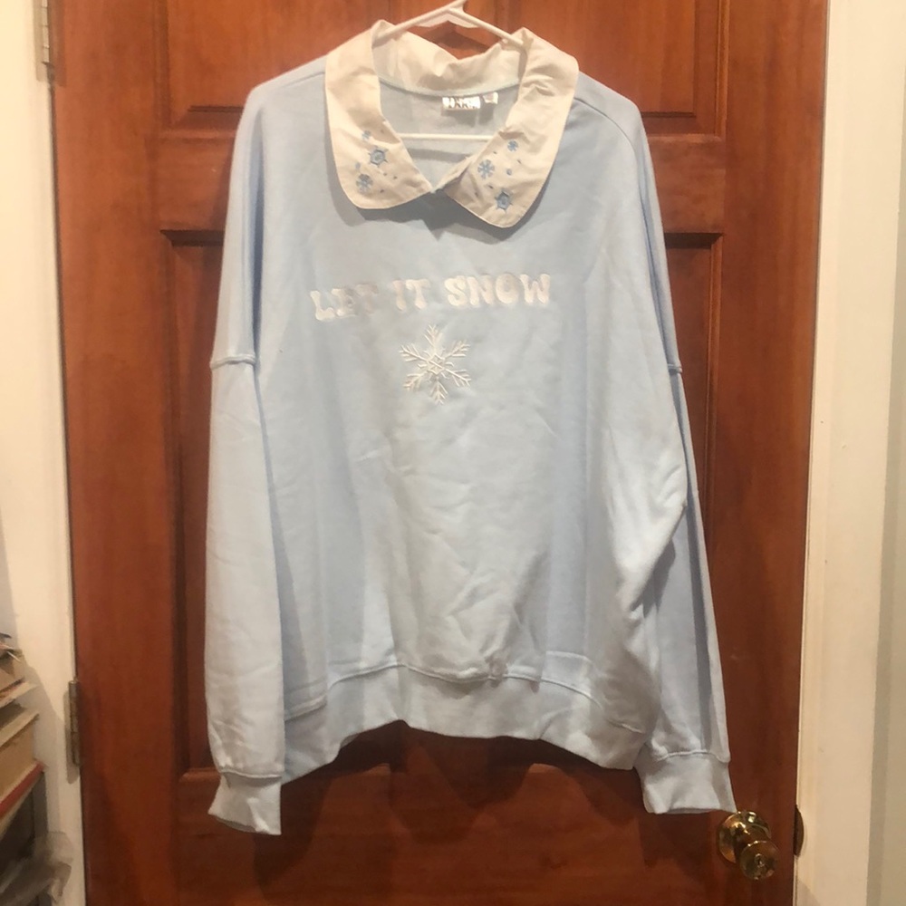 Woman sweater